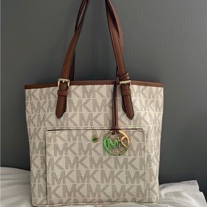 Michael Kors shoulder bag